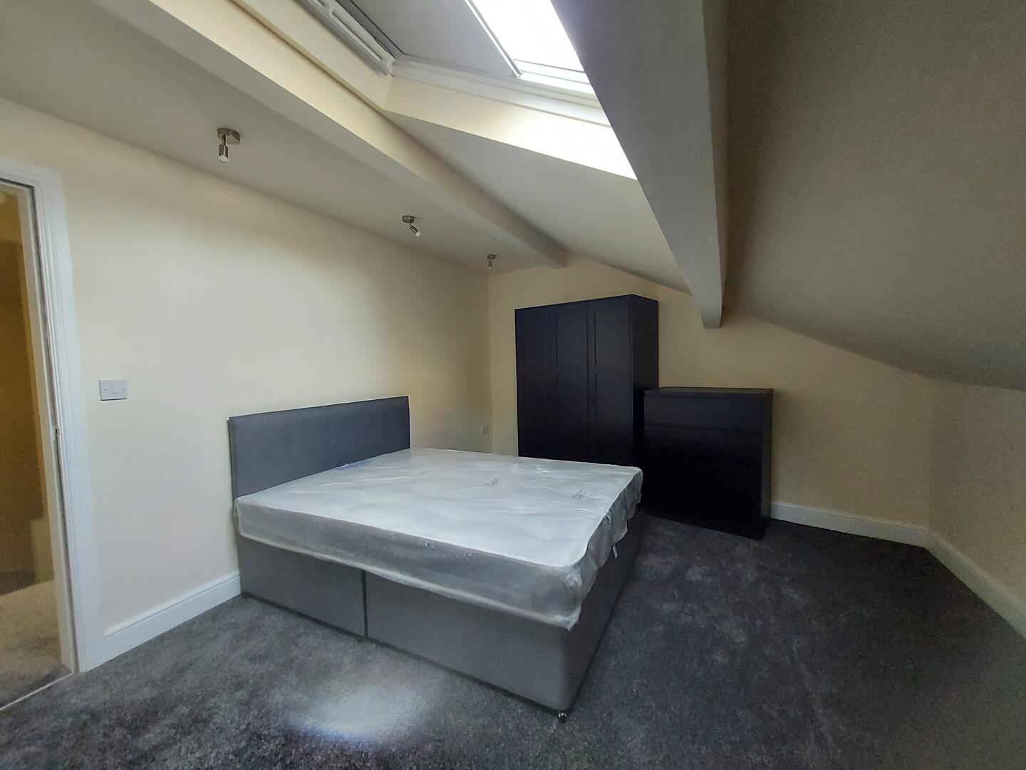 Flat ,, Pole Street, Derby Court, PR1 1DX